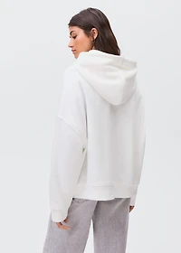 Sweatshirt with embroidered star