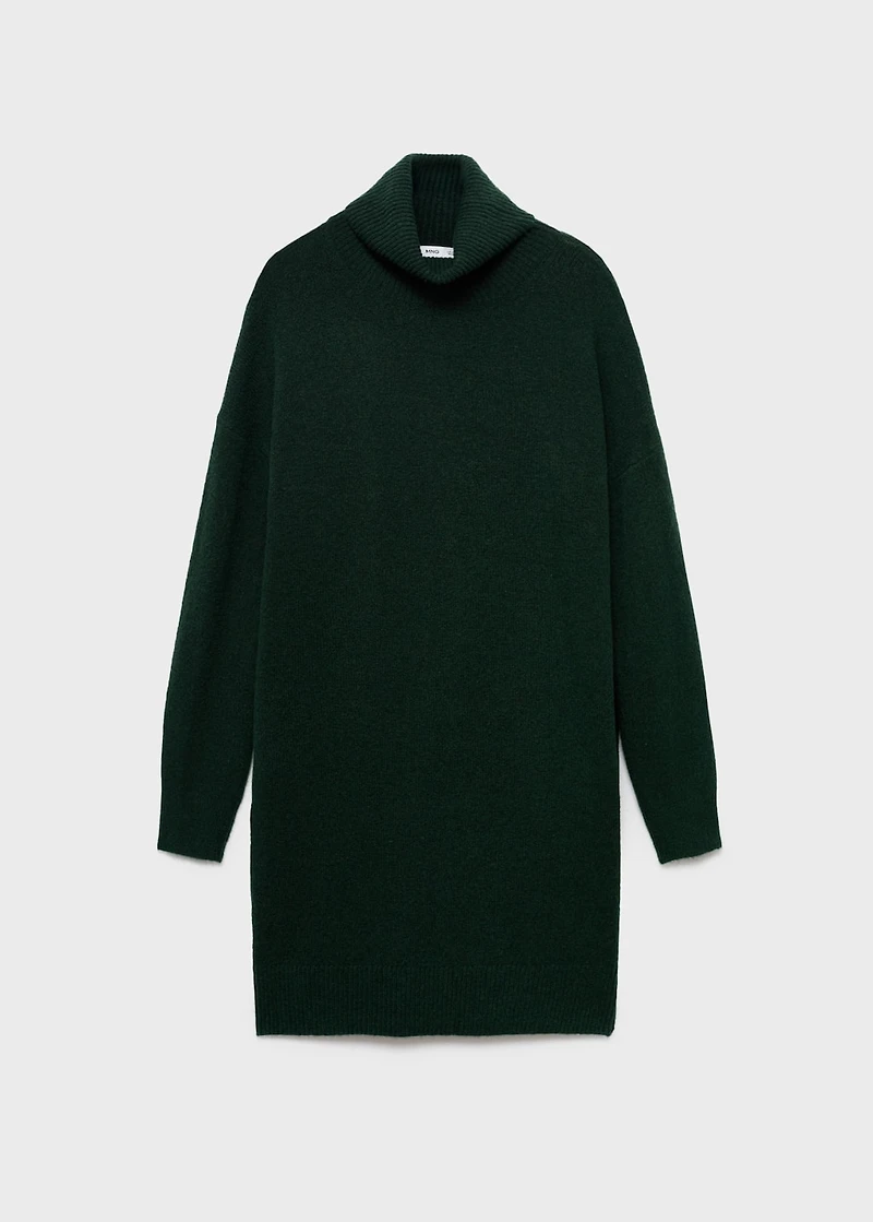 Short knitted turtleneck dress