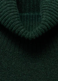Short knitted turtleneck dress