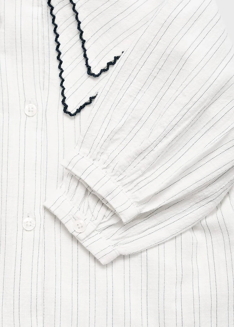 Striped blouse with Peter Pan collar