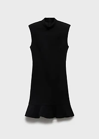 Short dress with ruffles