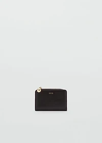 Wallet with mini-beads and flap