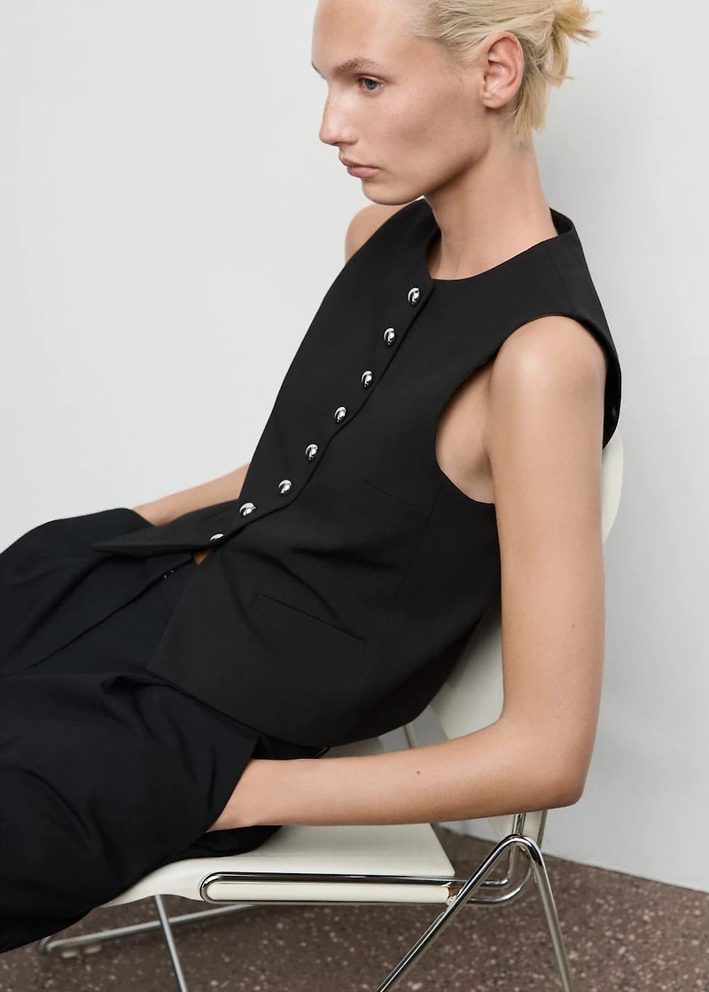 Vest with jewel buttons