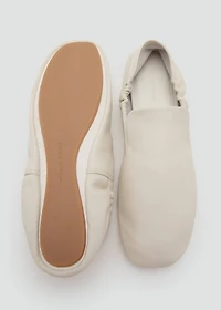 100% leather gathered shoes