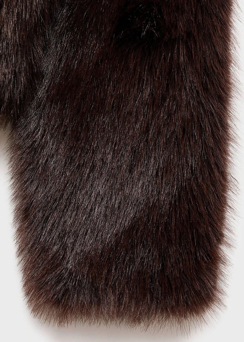 Fur jacket with lapels