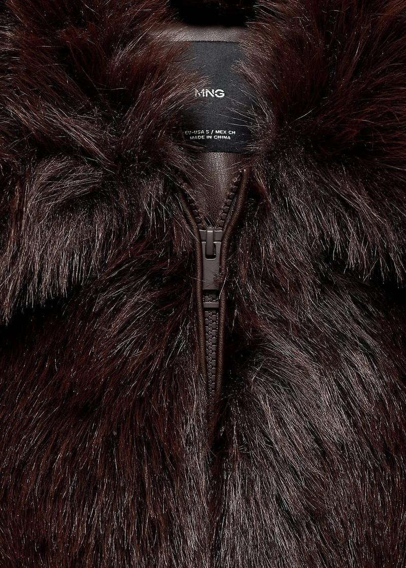 Fur jacket with lapels