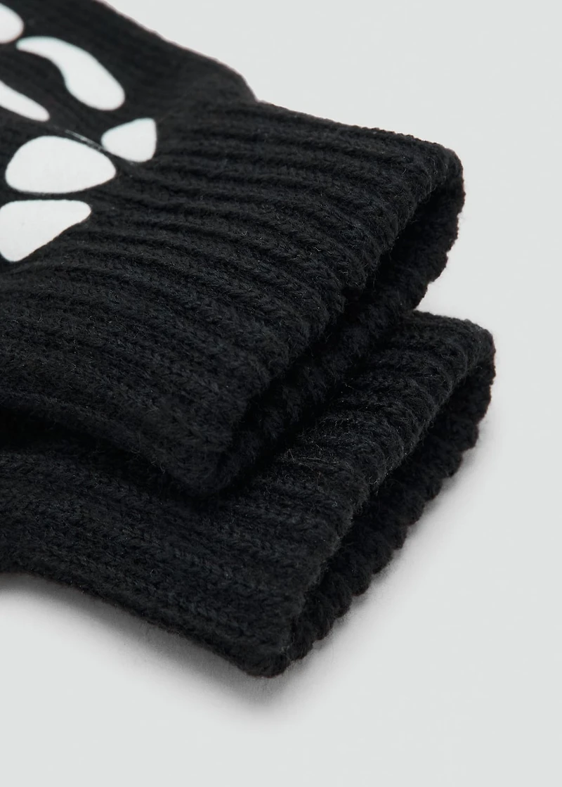 GLOVES