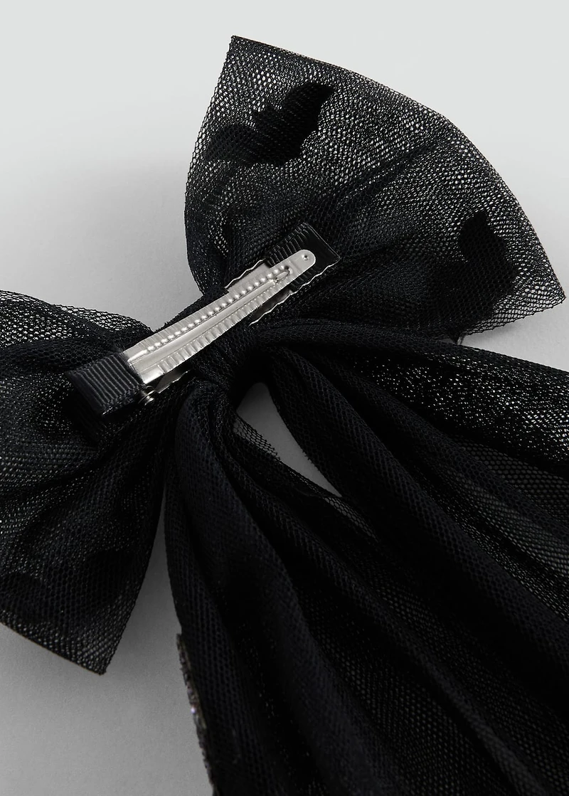 Bat bow pin