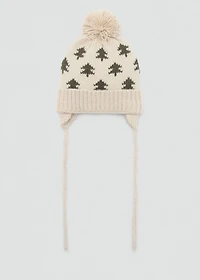 Embroidered hat with tassel