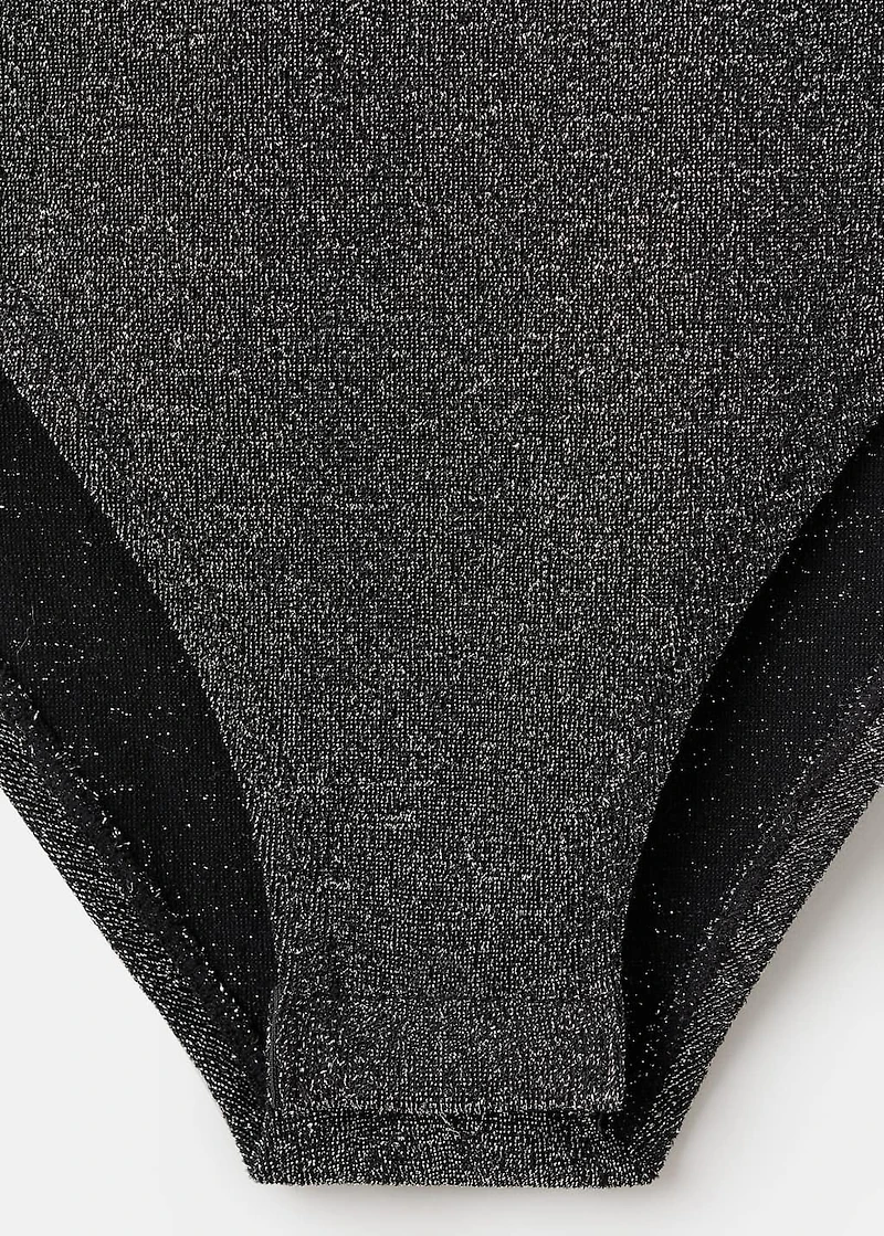 Glossed-effect body