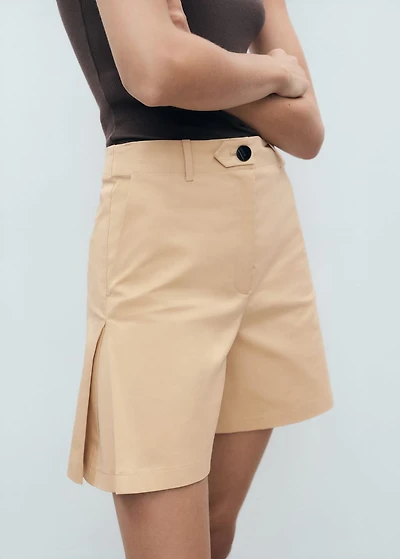 Straight pleated shorts
