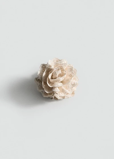Embroidered flower clip