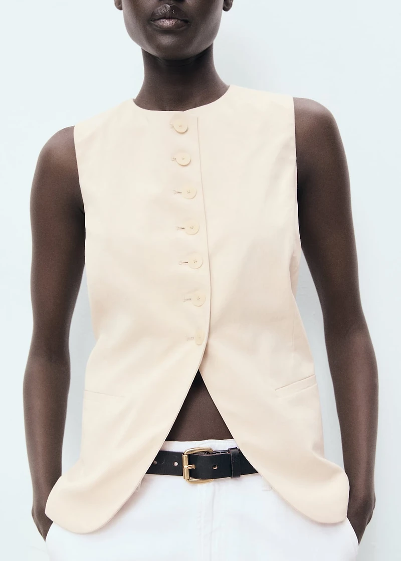 Suit vest with buttons