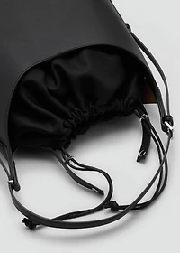 Shopper bag with buckle
