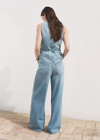 High-waisted wide-leg jeans