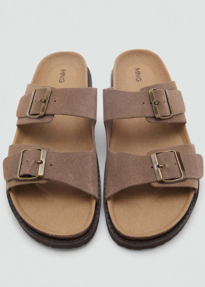 Buckles leather sandal