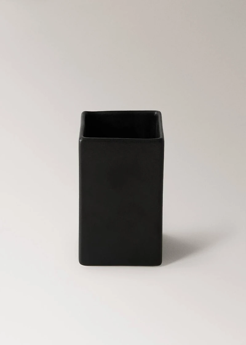 Stoneware bathroom glass with matte finish