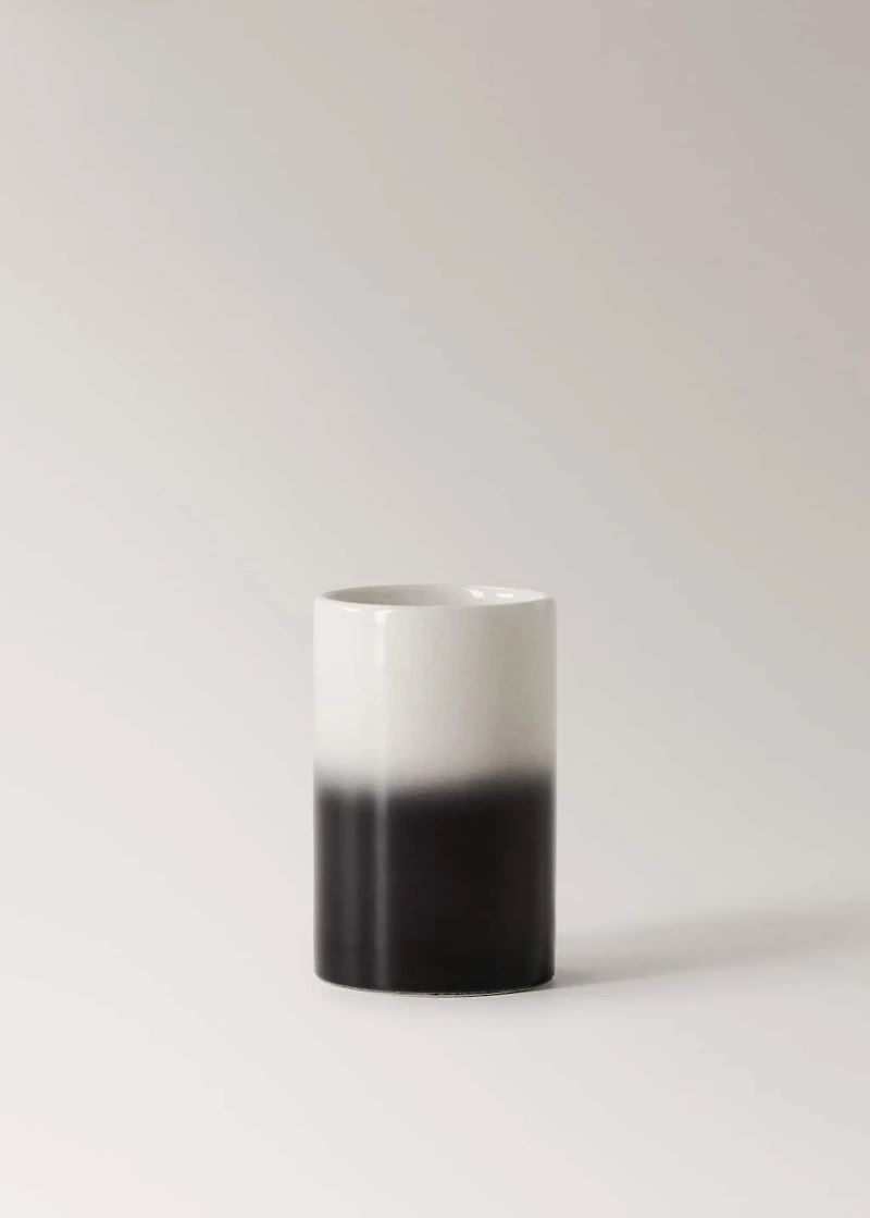 Earthenware tumbler with gradient effect