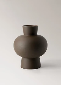 Medium matte-finish earthenware vase