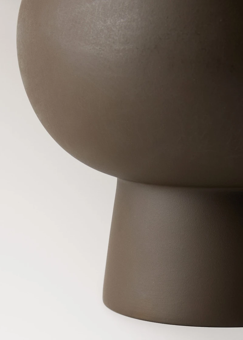 Medium matte-finish earthenware vase