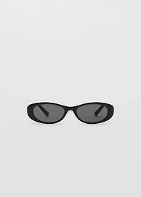 Oval-frame sunglasses