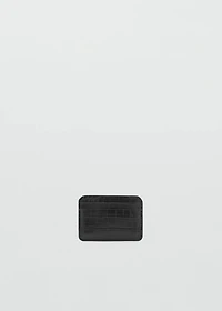Croc-effect cardholder