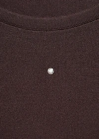 Knitted sweater with rhinestones
