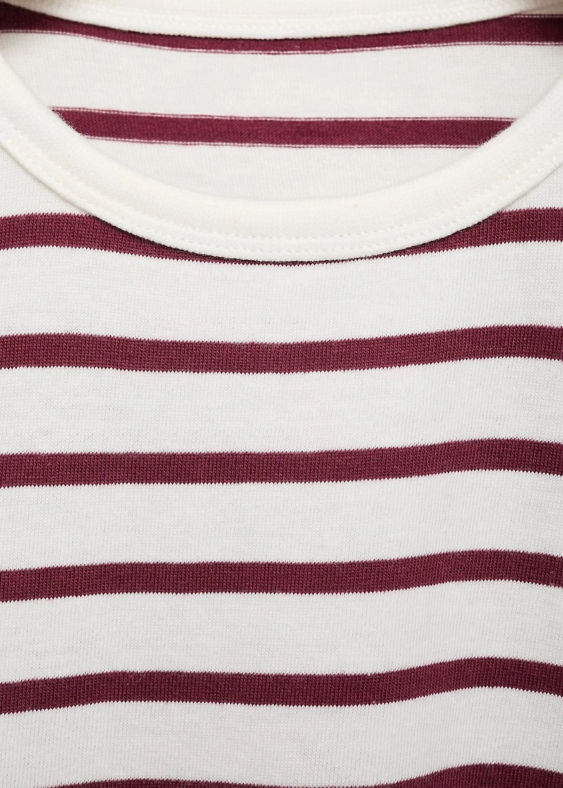 Striped t-shirt with cut-out