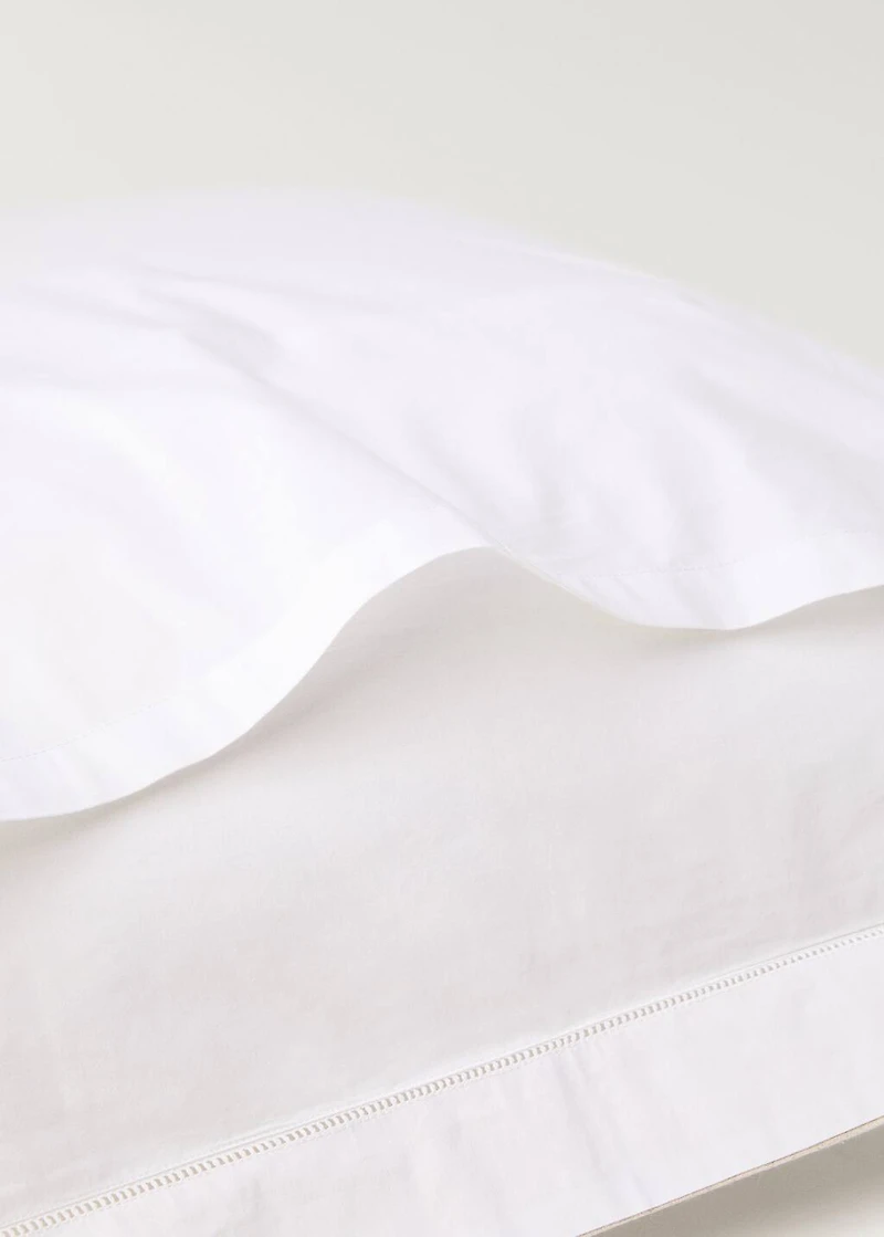Two cotton percale pillowcases with a linen border 60x60 cm