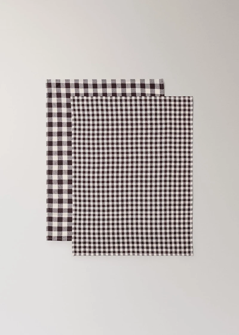 Gingham kitchen towels