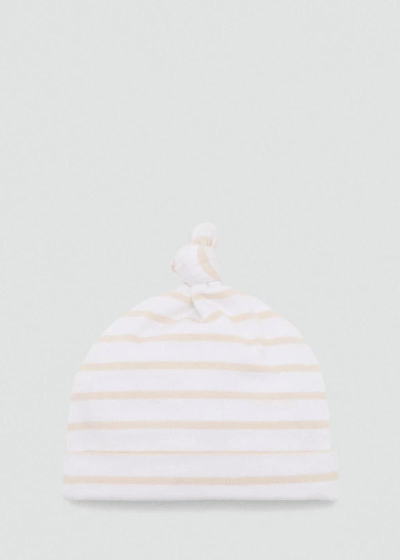 Hat with knot detail