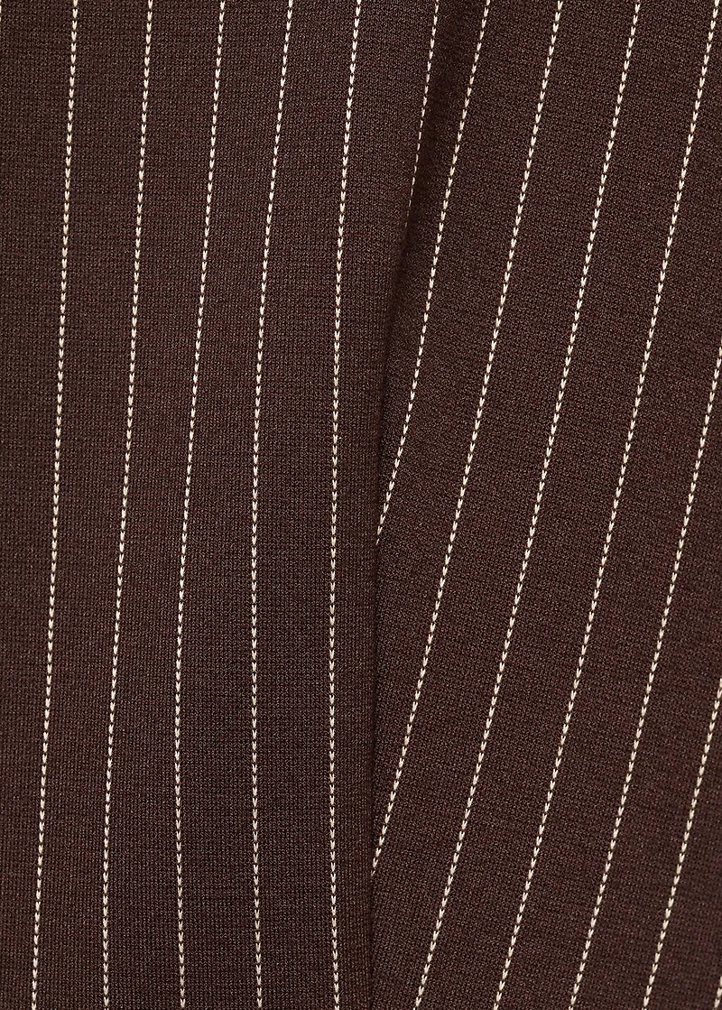 Fitted zip-up top