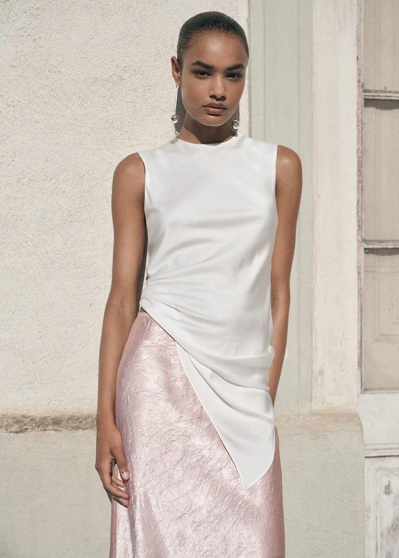 Wrinkled-effect satin skirt