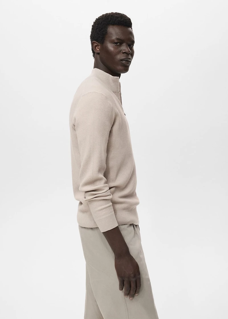 Ribbed sweater with zip neck