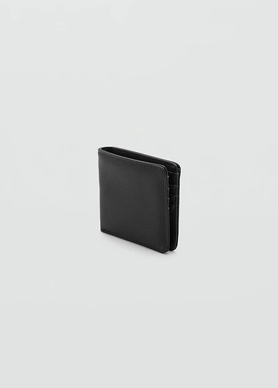 Essential wallet