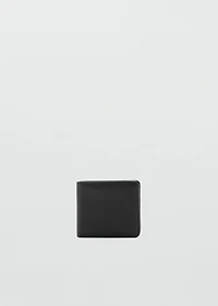 Essential wallet