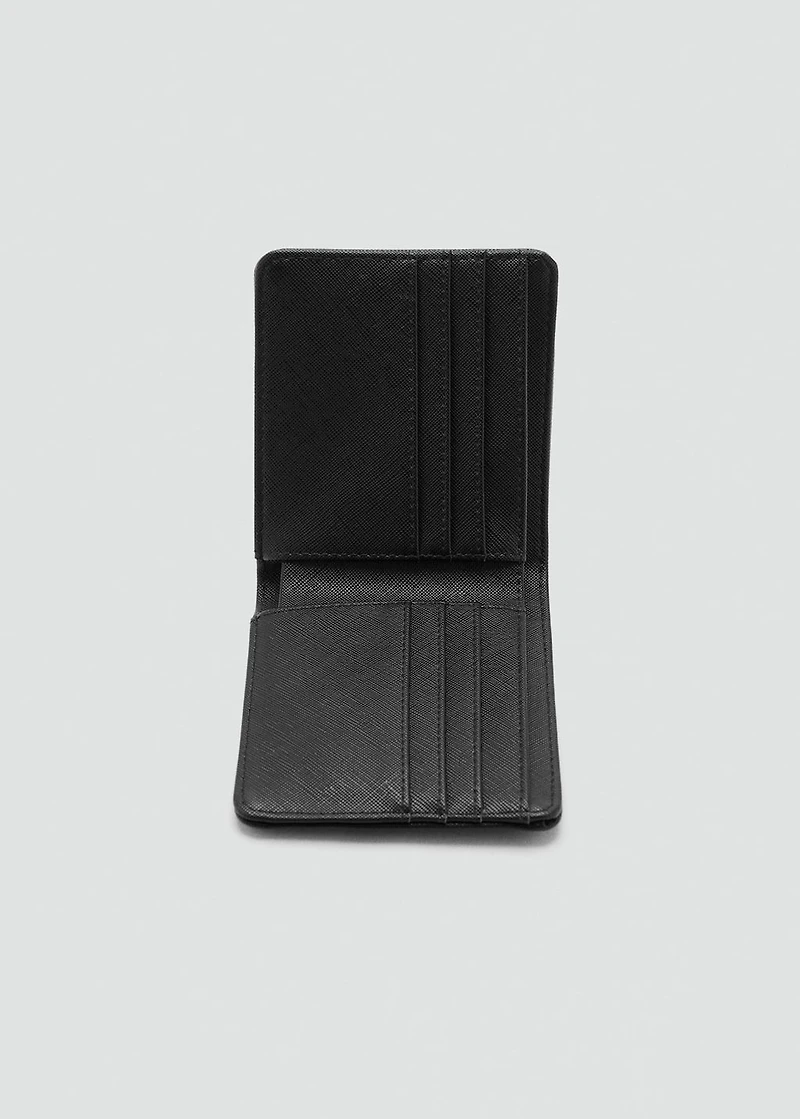 Essential wallet