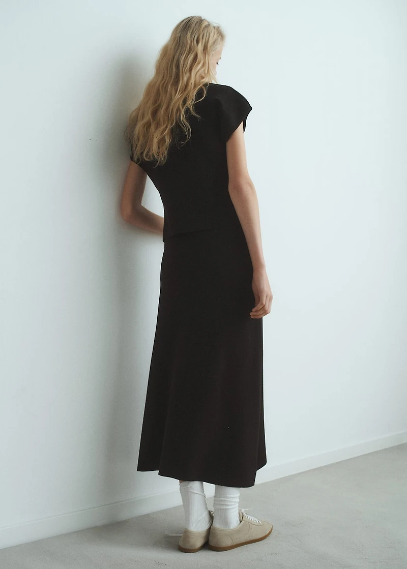 Flared knitted skirt