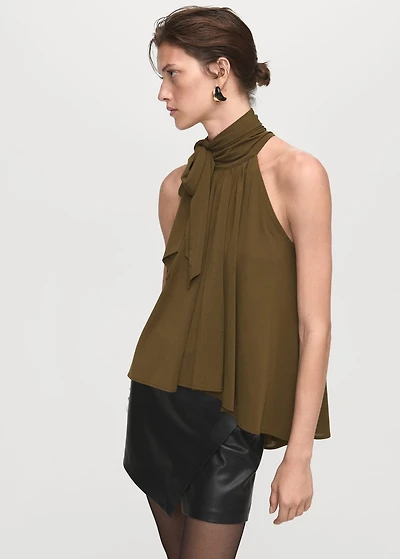 Halter top with bow