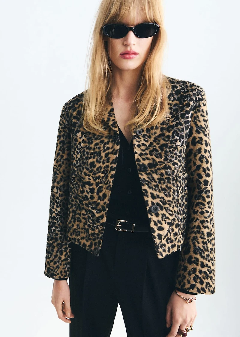 Leopard-print jacket with buttons