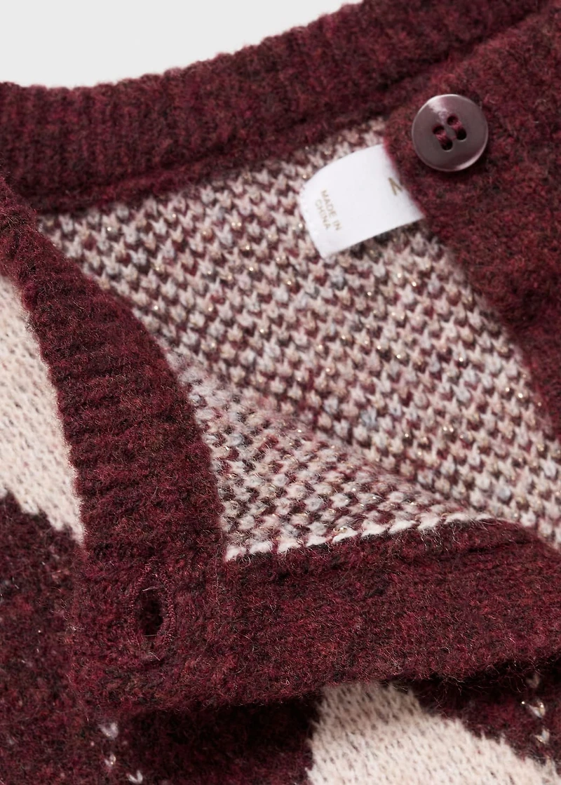 Knitted cardigan with diamonds