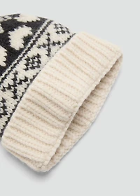 Knitted bobble hat