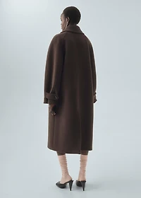 Buttoned wool coat