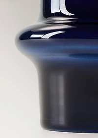 Cylindrical glass vase