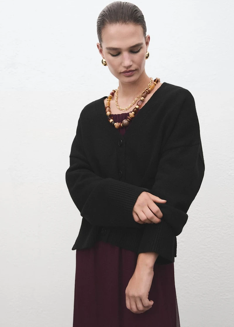 V-neck cardigan