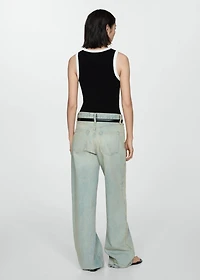 Knitted top with contrasting piping