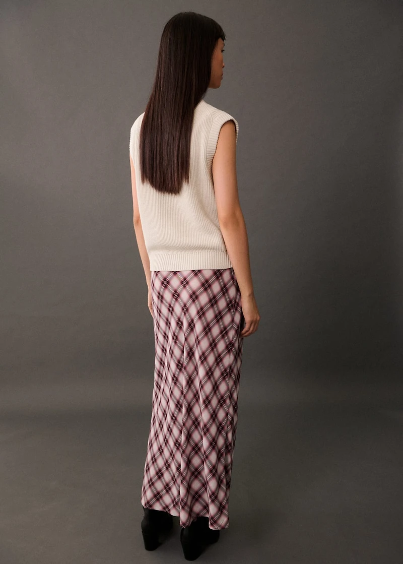 Knitted vest with zip