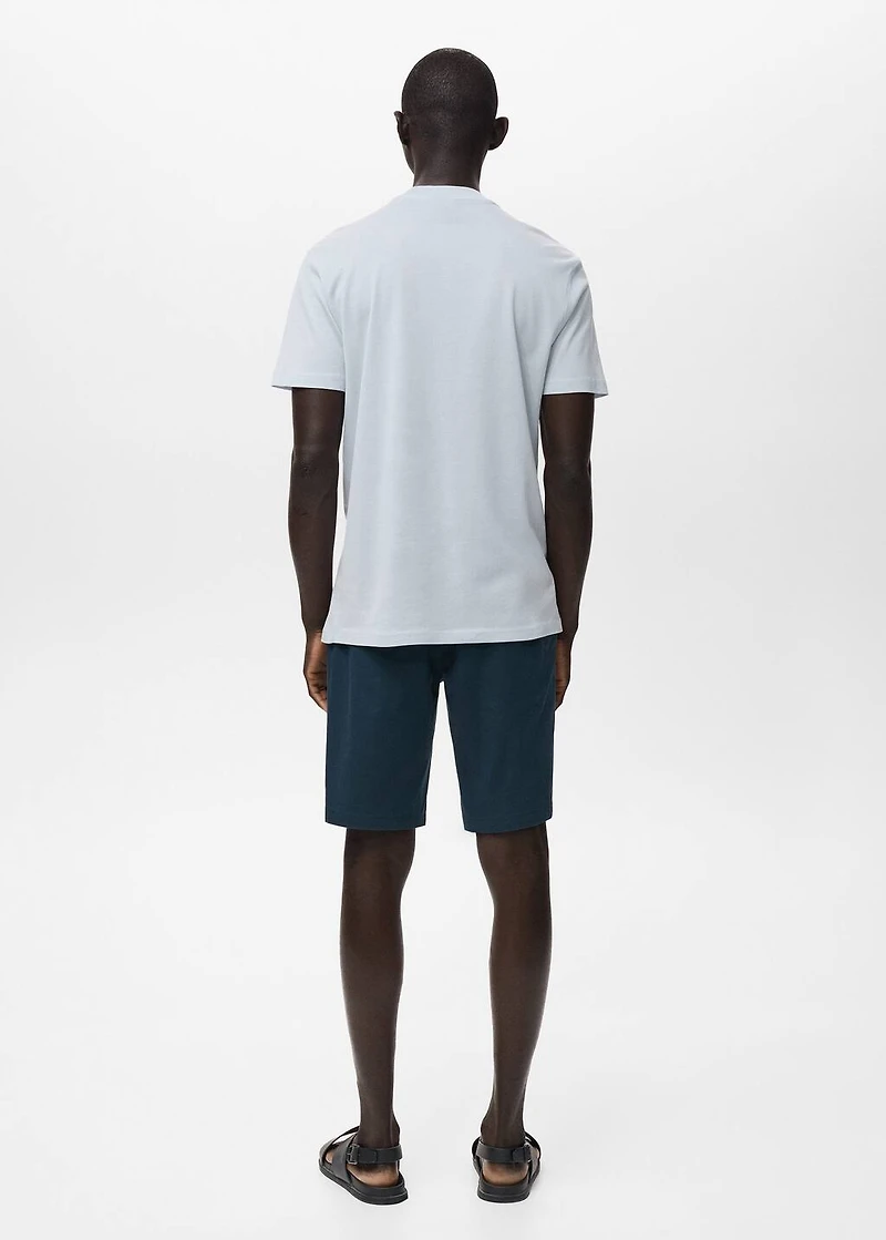 100% cotton slim-fit t-shirt