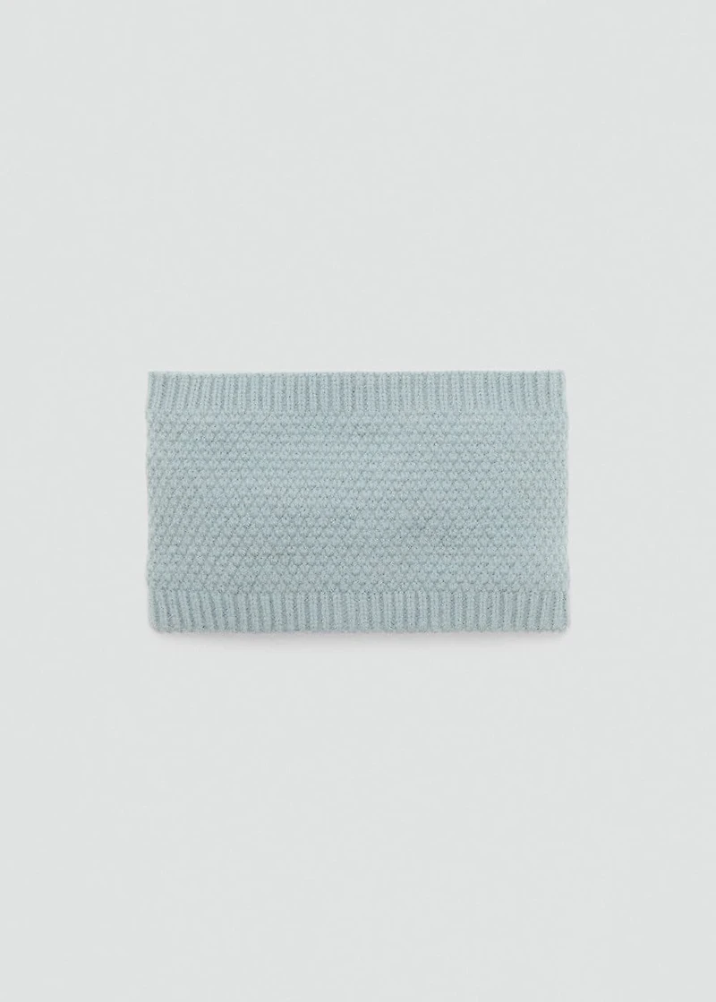 Knit scarf