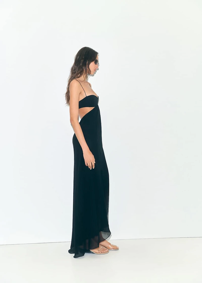 Dress with asymmetrical hem and cut-out